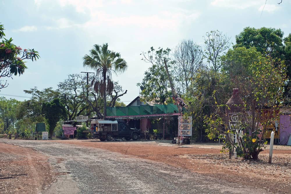 Larrimah, Pink Panther Pub